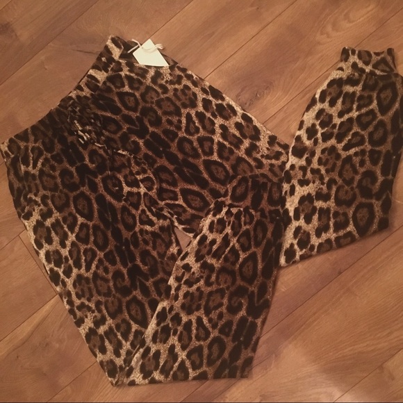 SUPER COMFORTABLE JOGGERS TIE WAIST POCKETS & SOME STRETCH - Picture 3 of 10